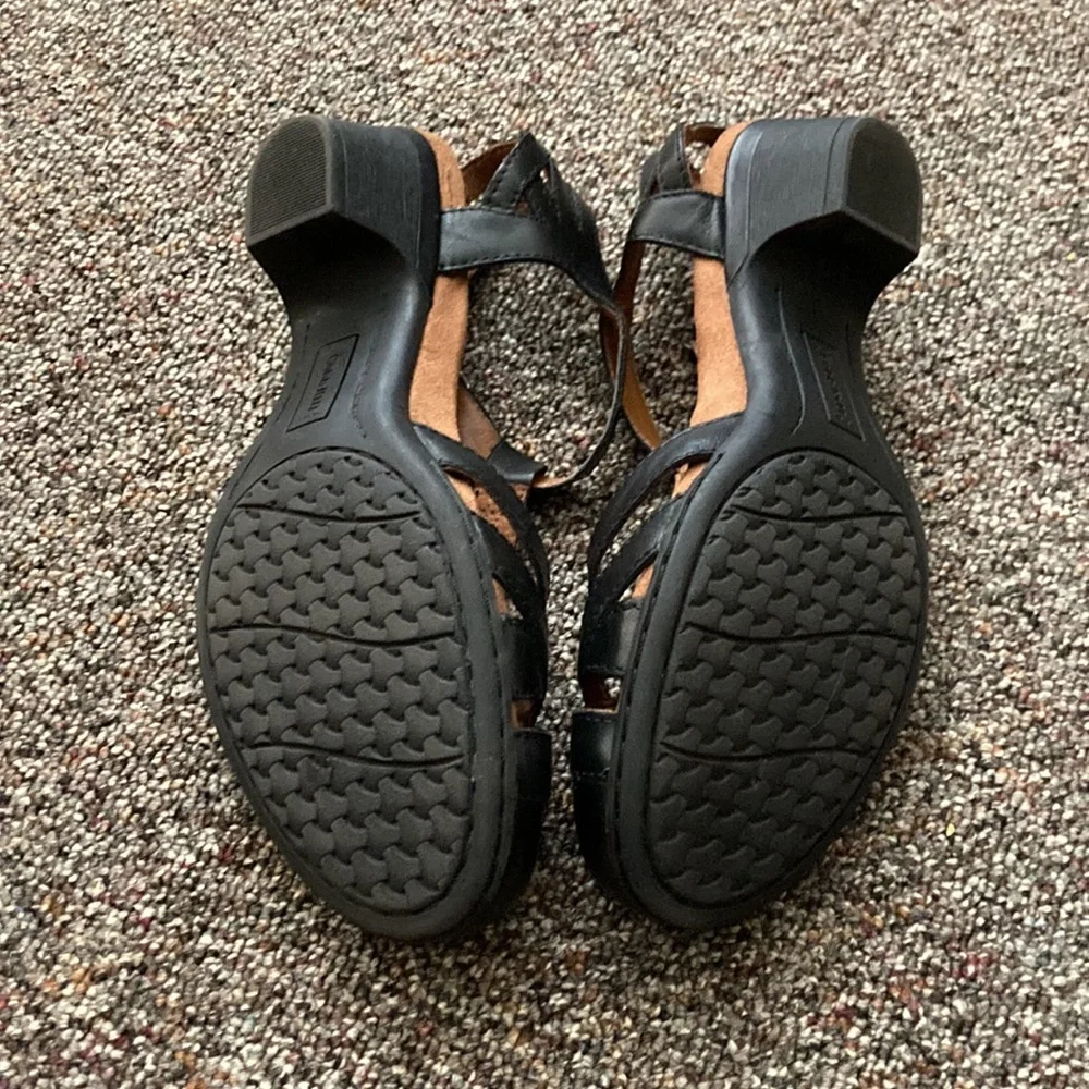 Cobb Hill by New Balance black leather